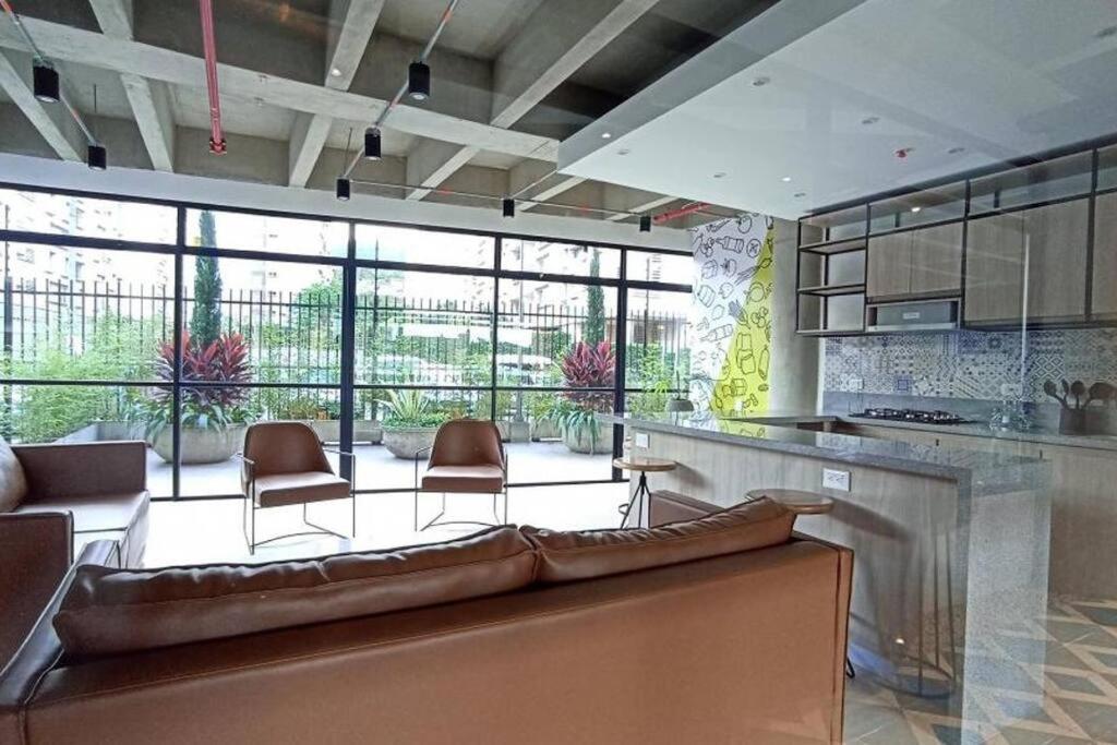 Aparta Estudio Excelente Ubicacion. Coworking