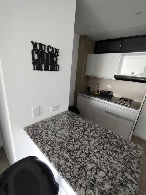 Apartamento De 2 Pisos Muy Bien Ubicado. Apartamento *