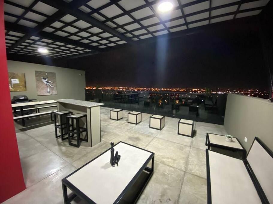 Apartamento Apartamento De 2 Pisos Muy Bien Ubicado.