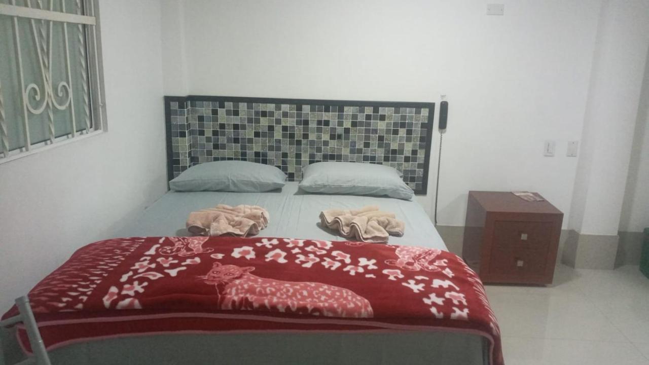 El Paraiso Hotel