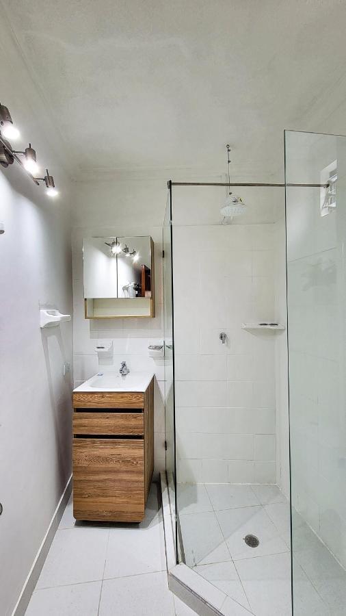 Apartamento Madrigal 1 *