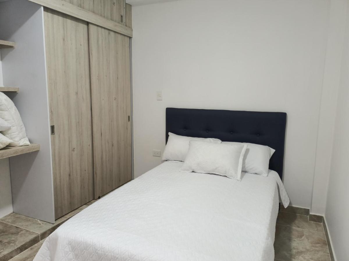 Apartamento Hospedate En Familia, Hasta 6 Personas, Apto 2a *
