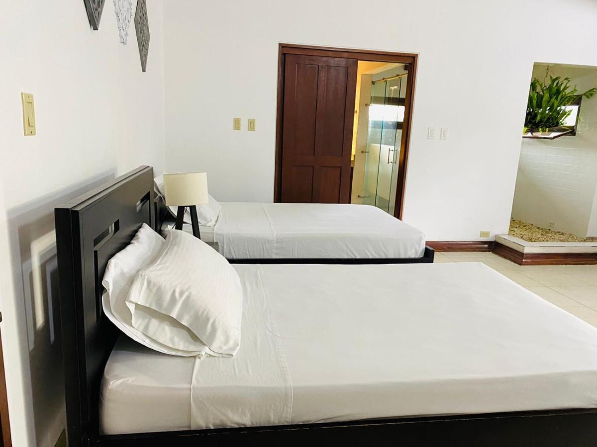 Casa Jardin Del * Cali