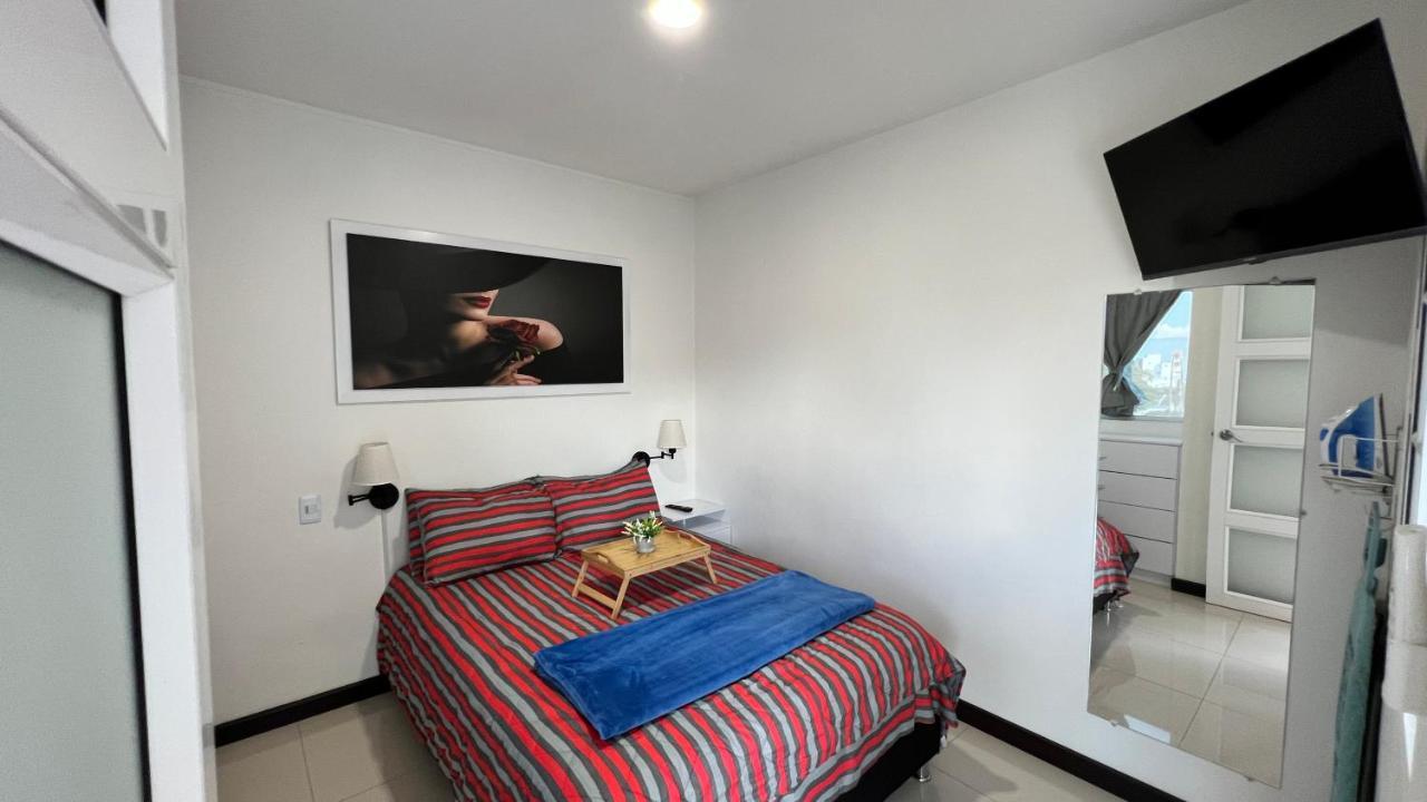 Apartamento 204 Amoblado&tequendama 2 2 Baños Acs *
