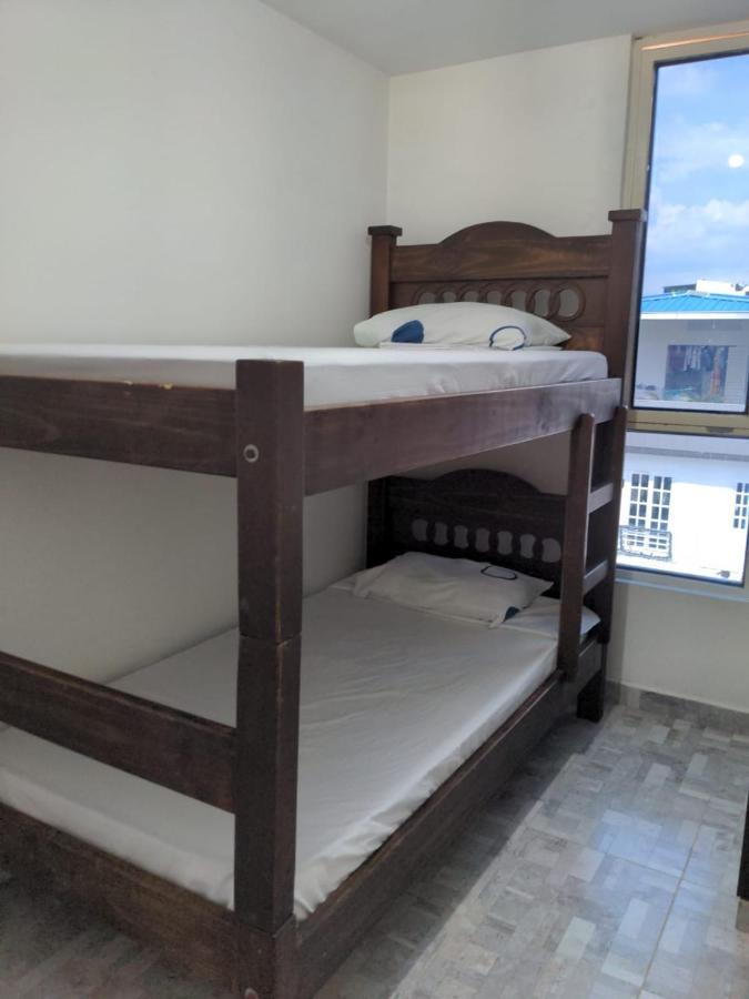 Apartamento Vivienda Turistica Benicalap Cali