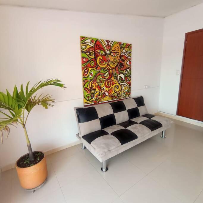 Apartment Luminoso Con Balcon *