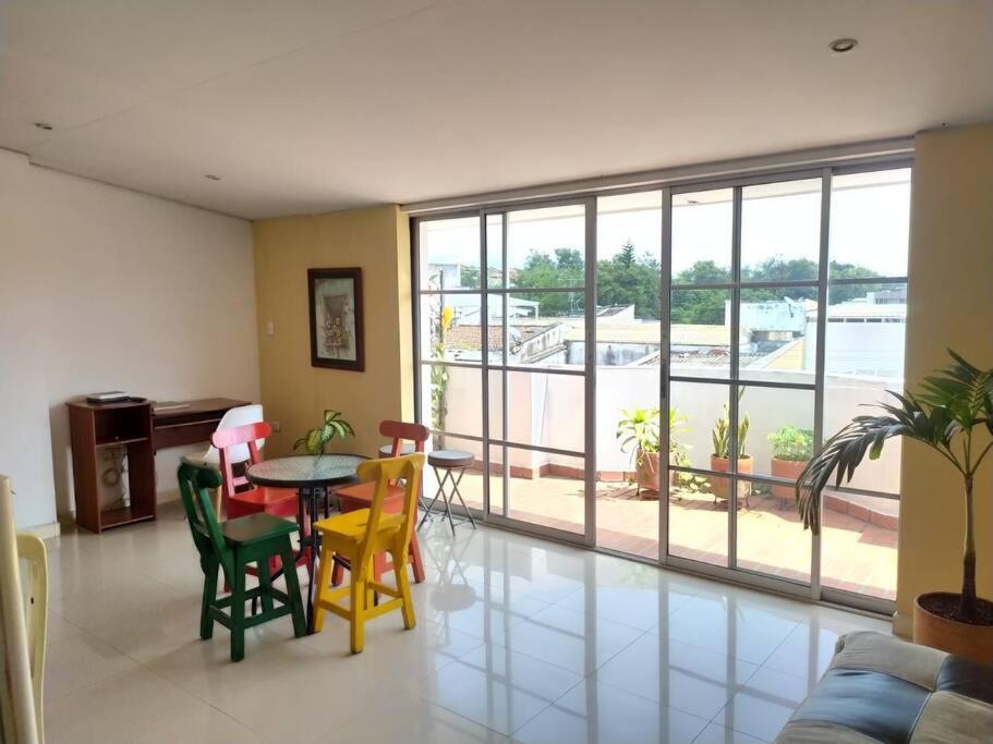 Apartment Luminoso Con Balcon *