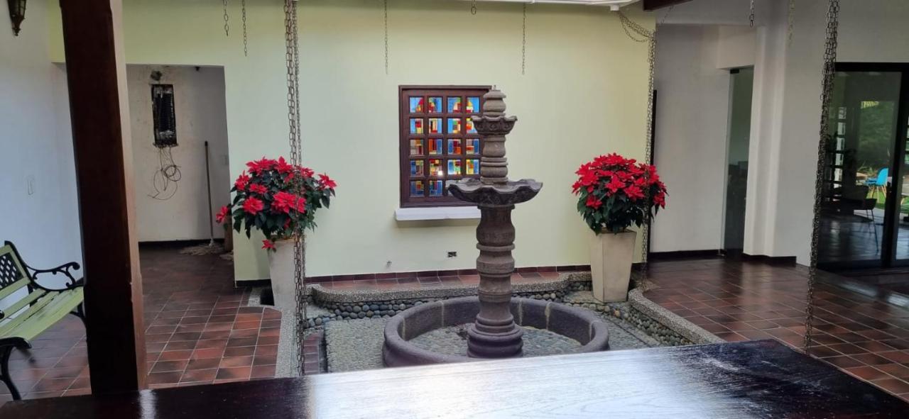 Babilla House Hotel *