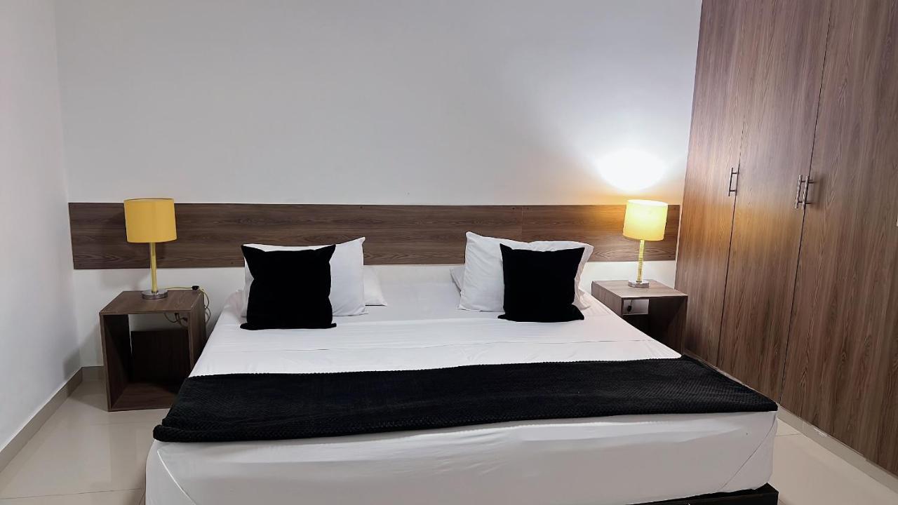 Gs Granada Suites Apartahotel