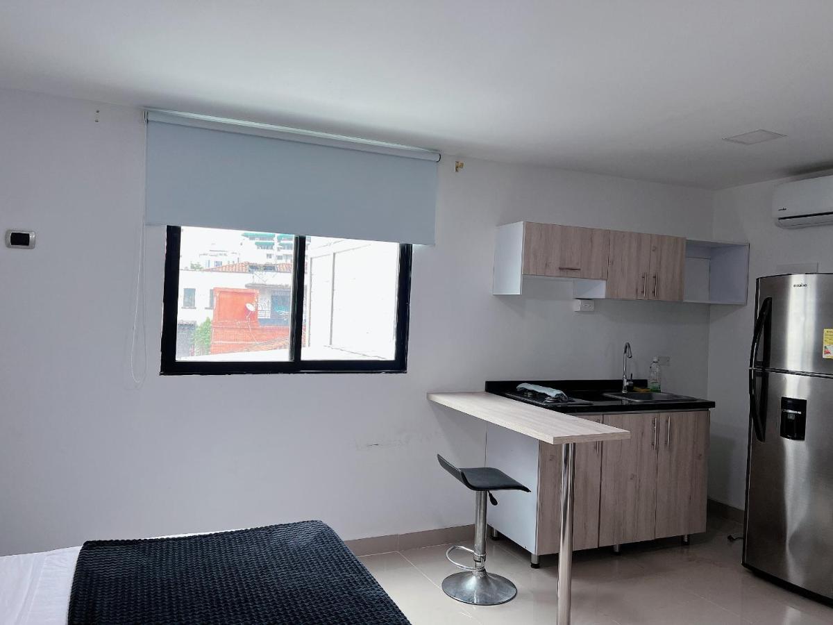 Gs Granada Suites * Cali