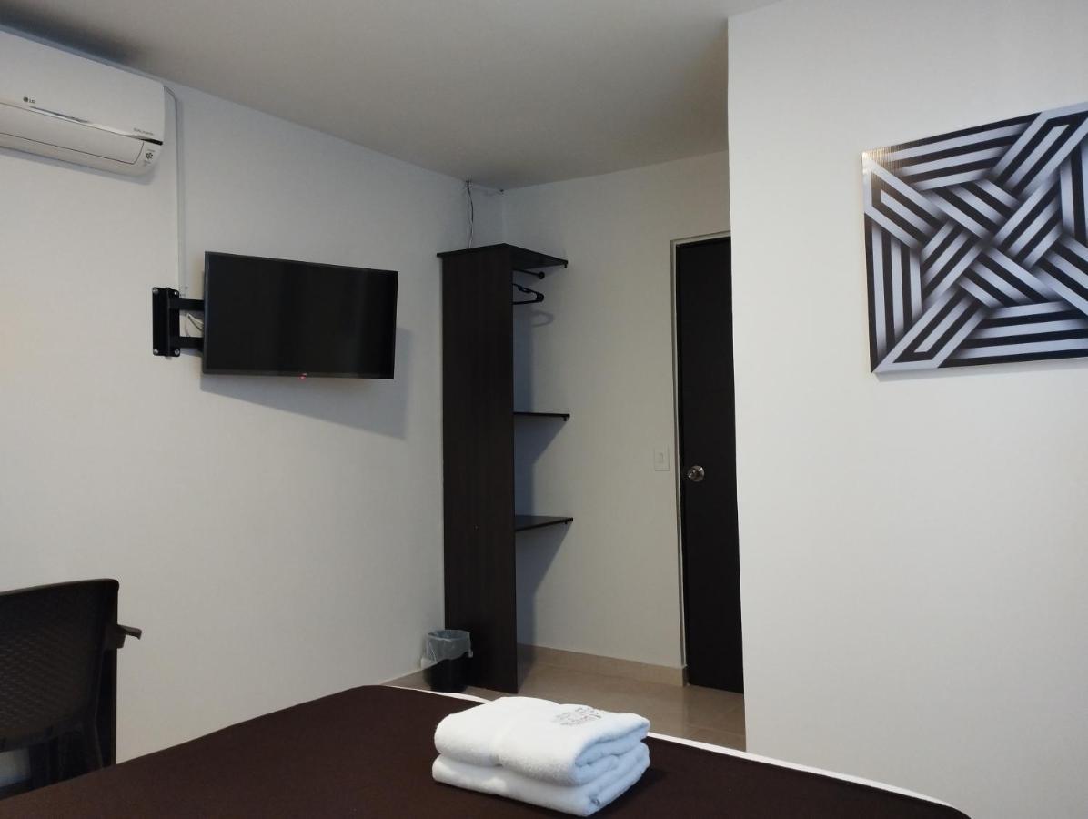 Hotel Apartasuites San Marcos 3*