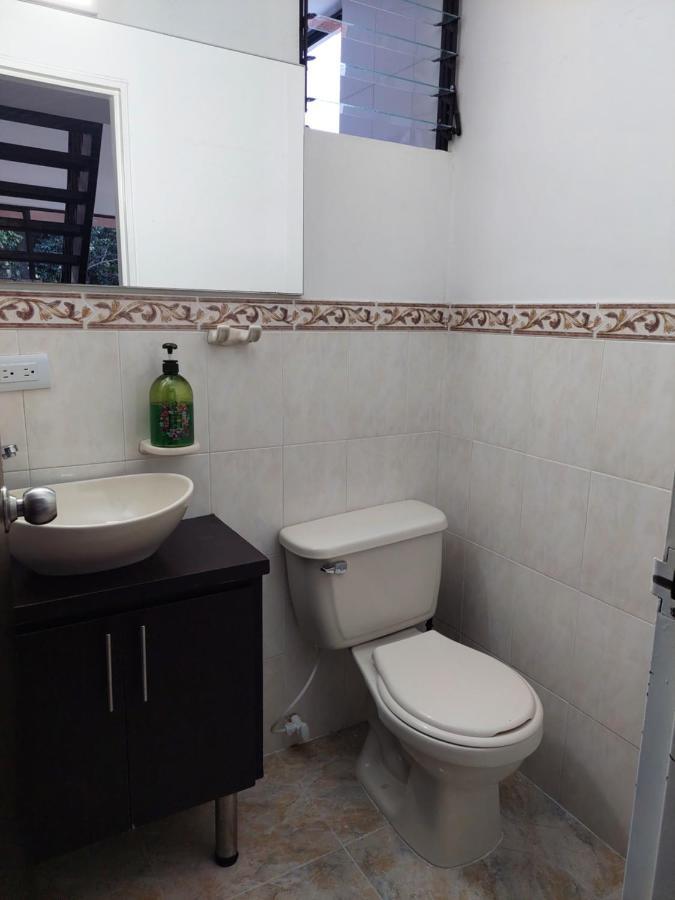 Apartamento A 2 Cuadras Del Estadio. Apartamento *