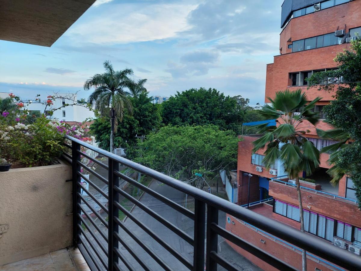 Apartamento Apartamento A 2 Cuadras Del Estadio. Cali