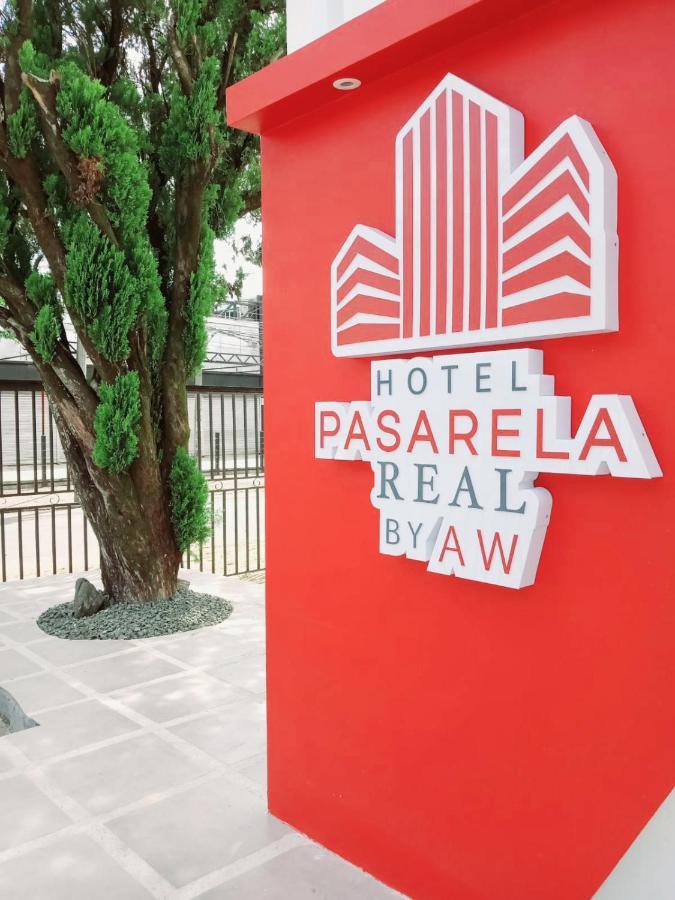 Hotel Aw Pasarela Real Cali