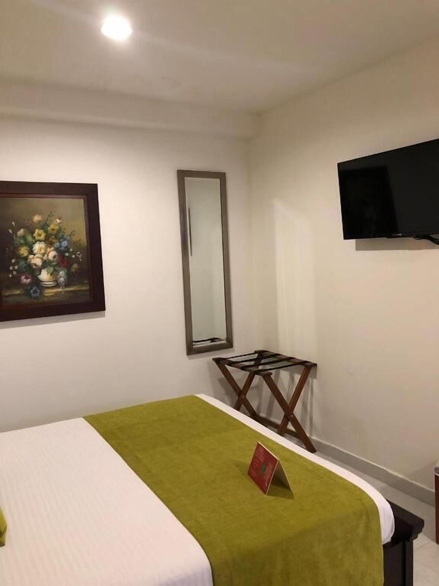 Karlo Hotel 3*