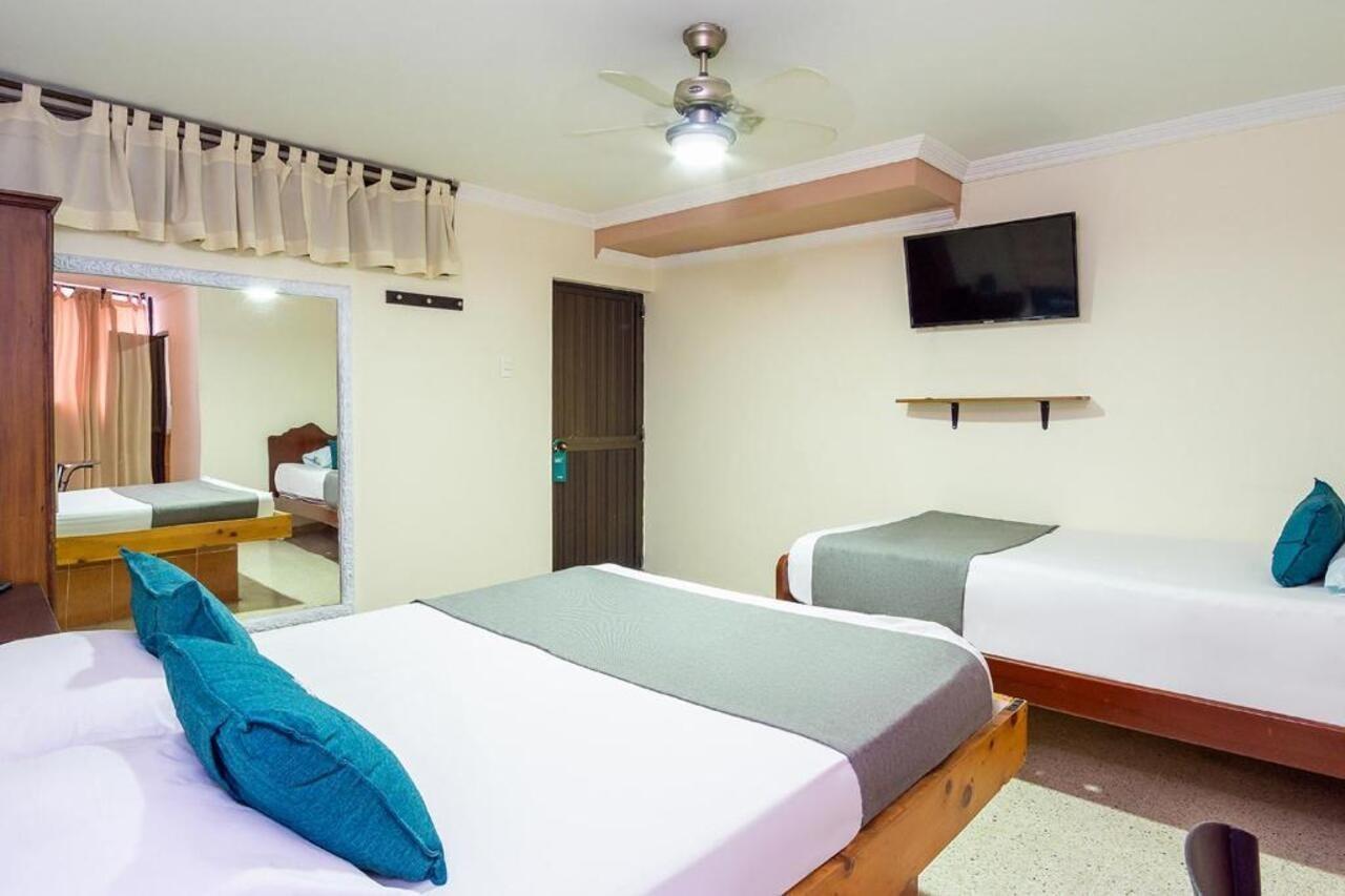 Hotel Ayenda Bugatier 3*