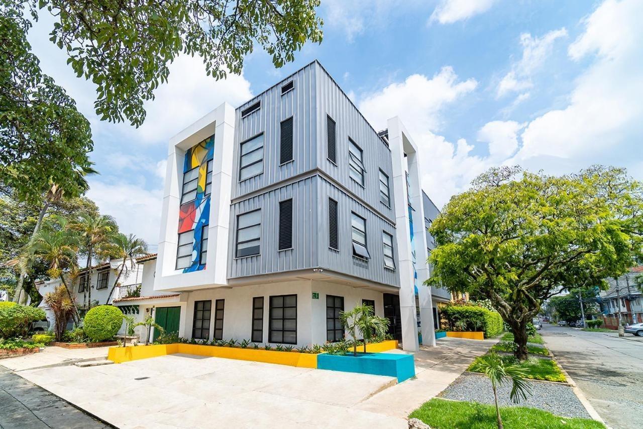 Hotel Ayenda Living Box 2*
