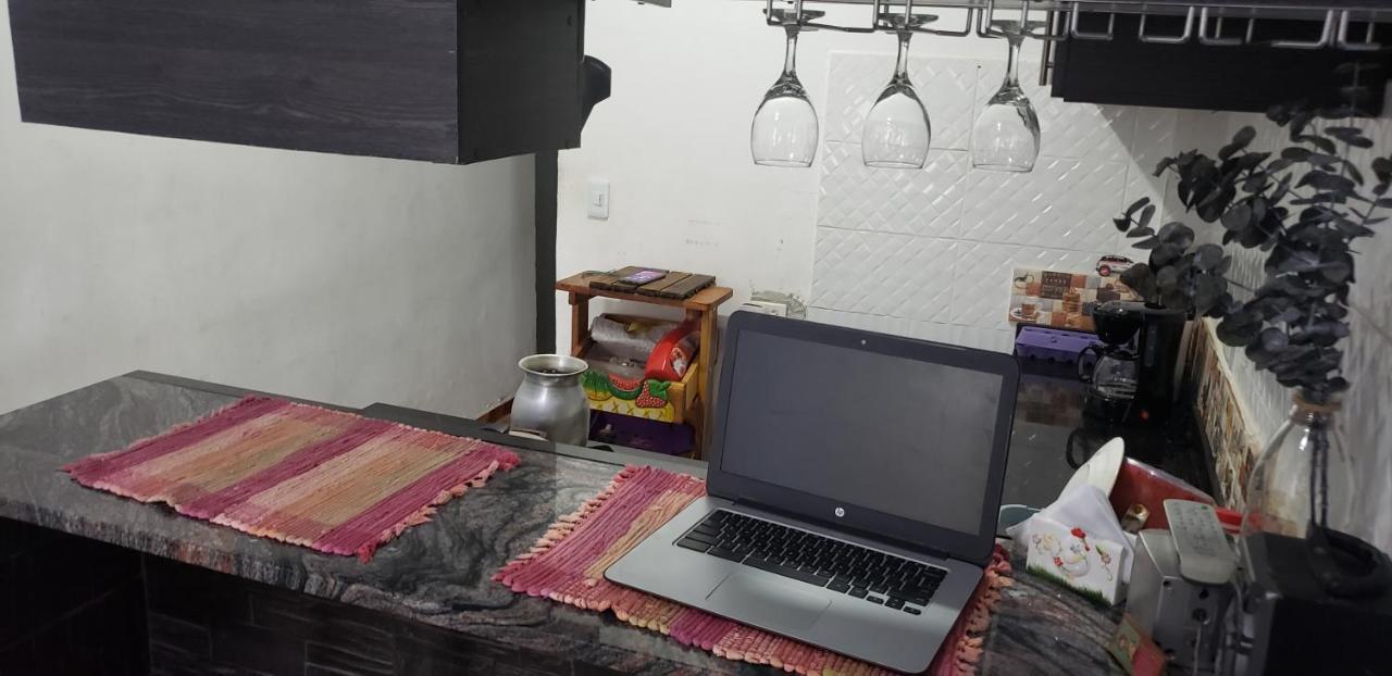 Aparta-estudios Alf Apartamento