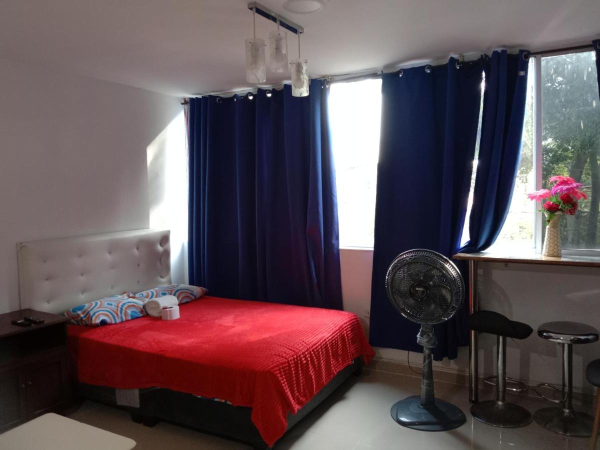 Aleli 2do.p Ent/sal Aerpto Cerca Terml Base Aerea,sena Acua/park.c.e Valle Pcfco, Chipichape Apartamento
