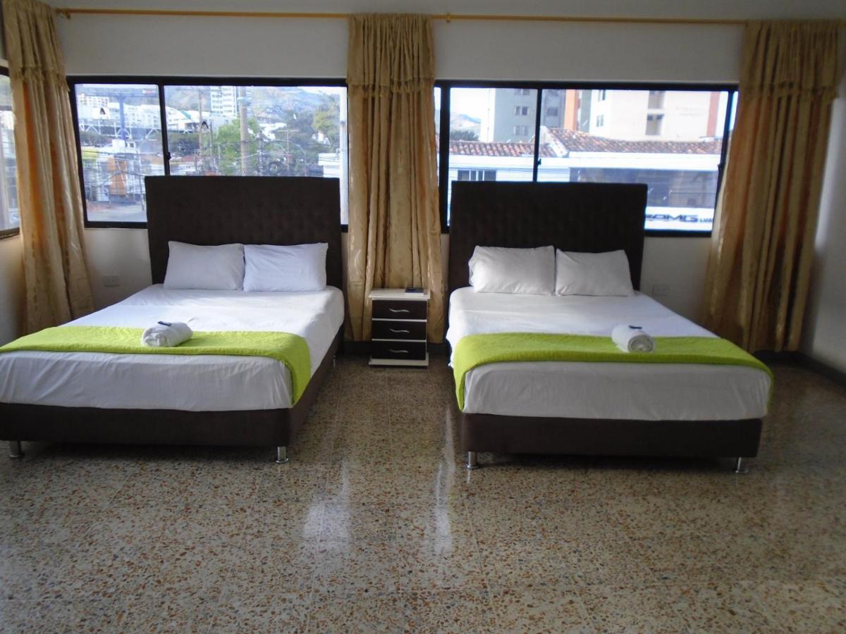 Hotel Jade Chipichape Terminal Cali