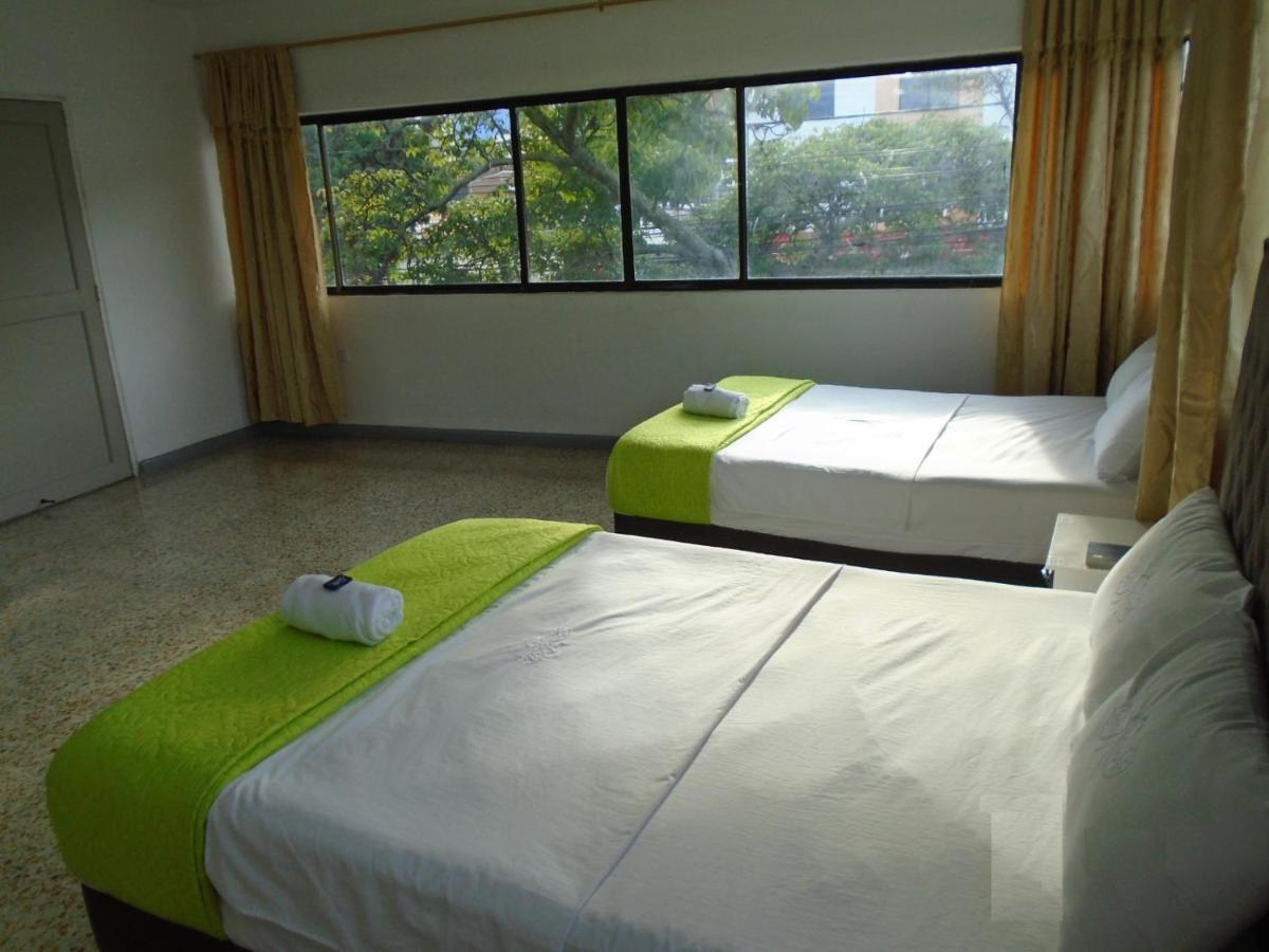 Jade Chipichape Terminal Hotel 4*