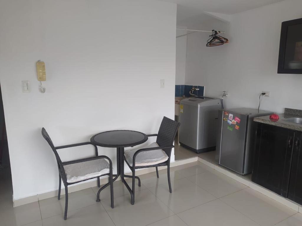 Icc Apartahotel * Cali
