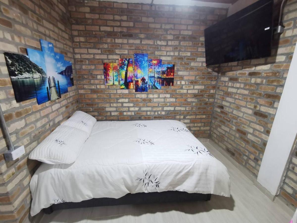 Vista Espectacular En Turistico, Excelente Ubicacion Apartamento Cali
