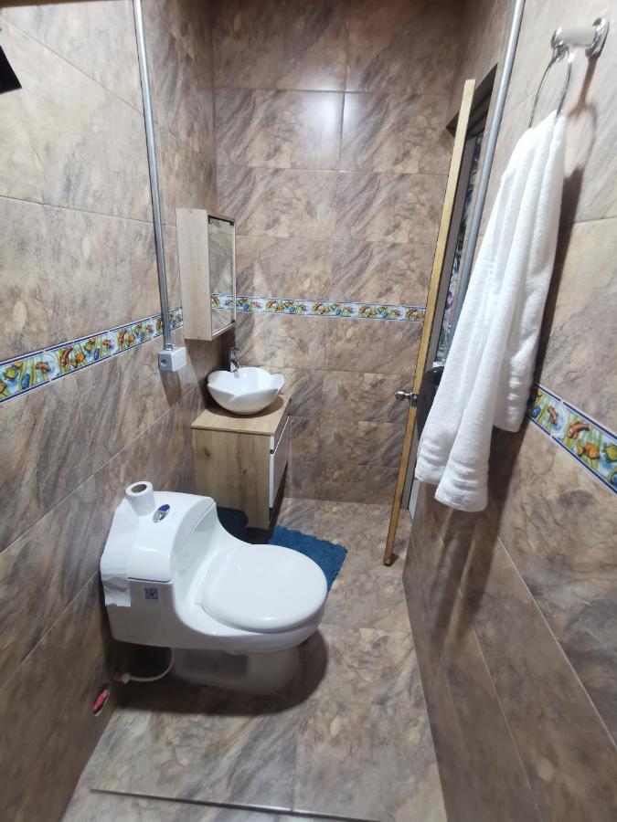 Vista Espectacular En Turistico, Excelente Ubicacion Apartamento Cali