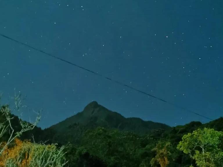 Con Vista Al Rio Camping