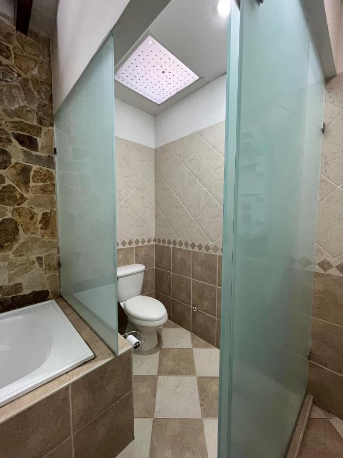 Habitación en casa particular Comoda Privada - Ciudad Jardin