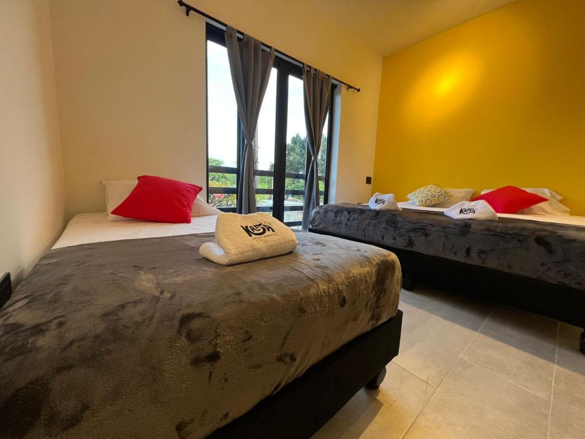 Kasa 5ta Apartahotel Hotel