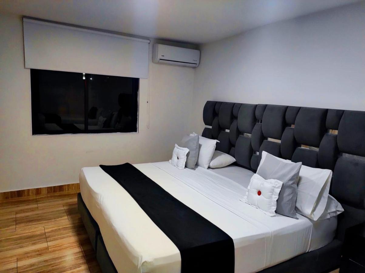 Granada Apartahotel *
