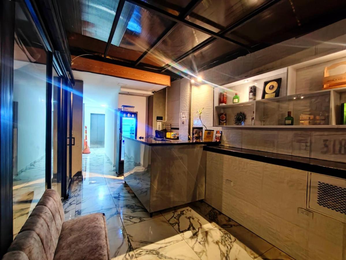 Granada Apartahotel *