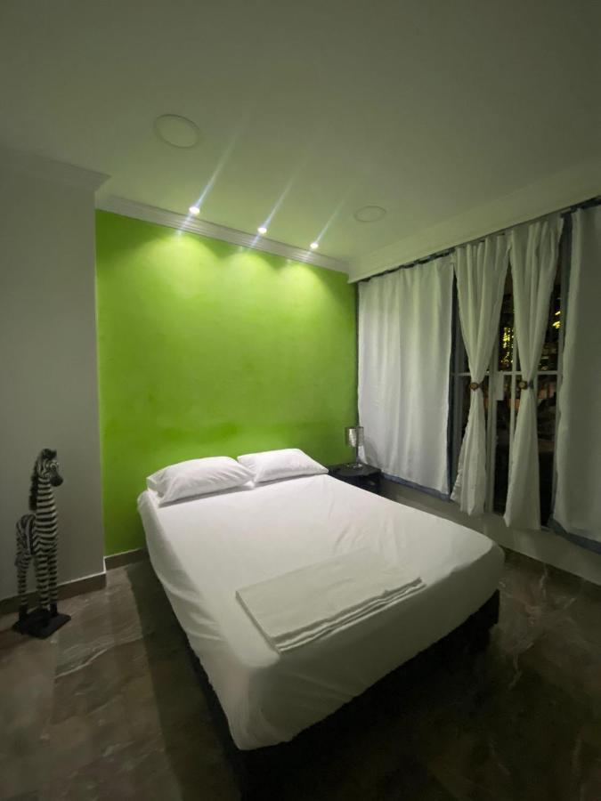 Tr - Casa Blanca San Antonio Habitación en casa particular *