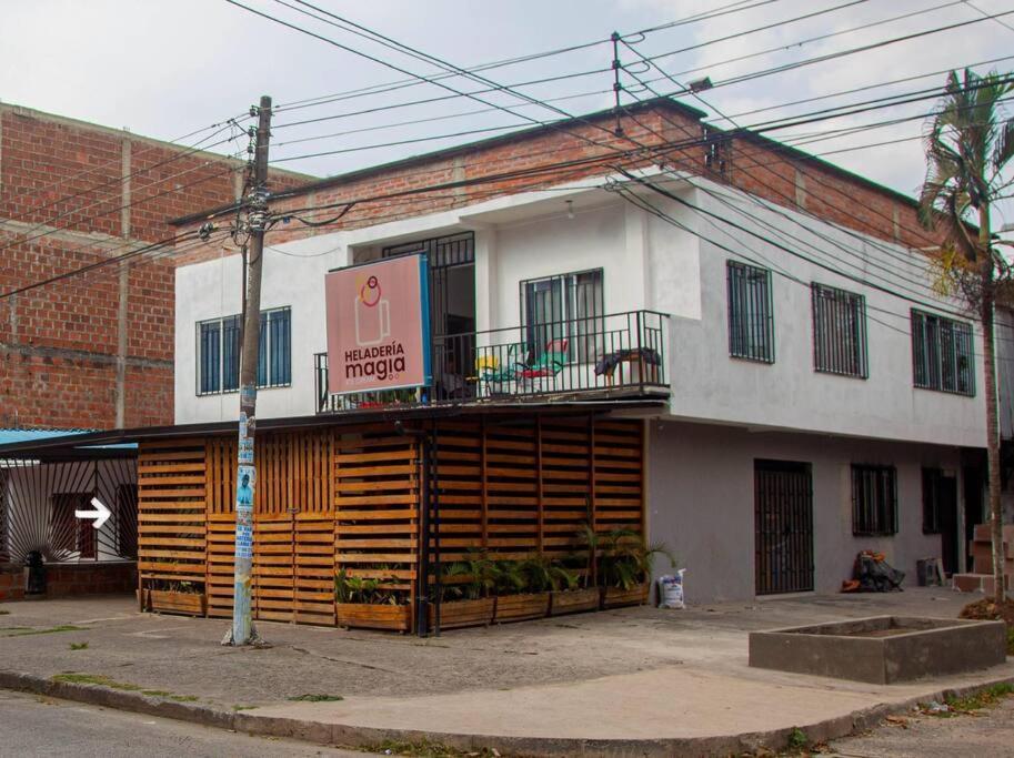Acogedor Moderno 6 Personas Cali