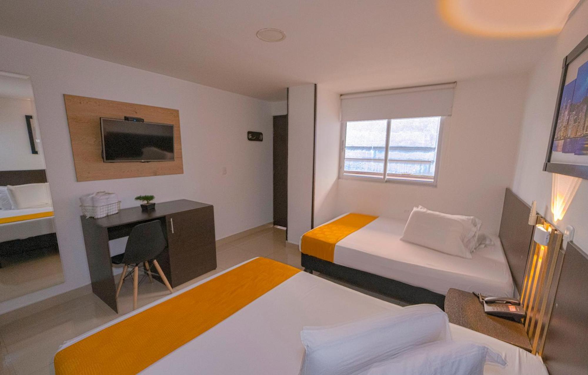 Sixth House 3* Cali