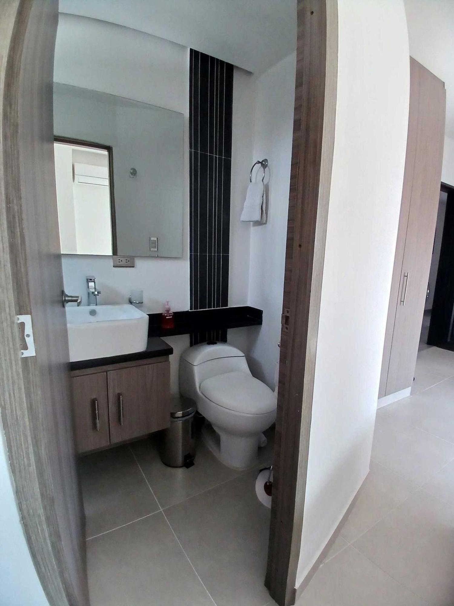 506 Moderno Aparta-suite En Versalles Tipo Loft - Tower & Lofts *