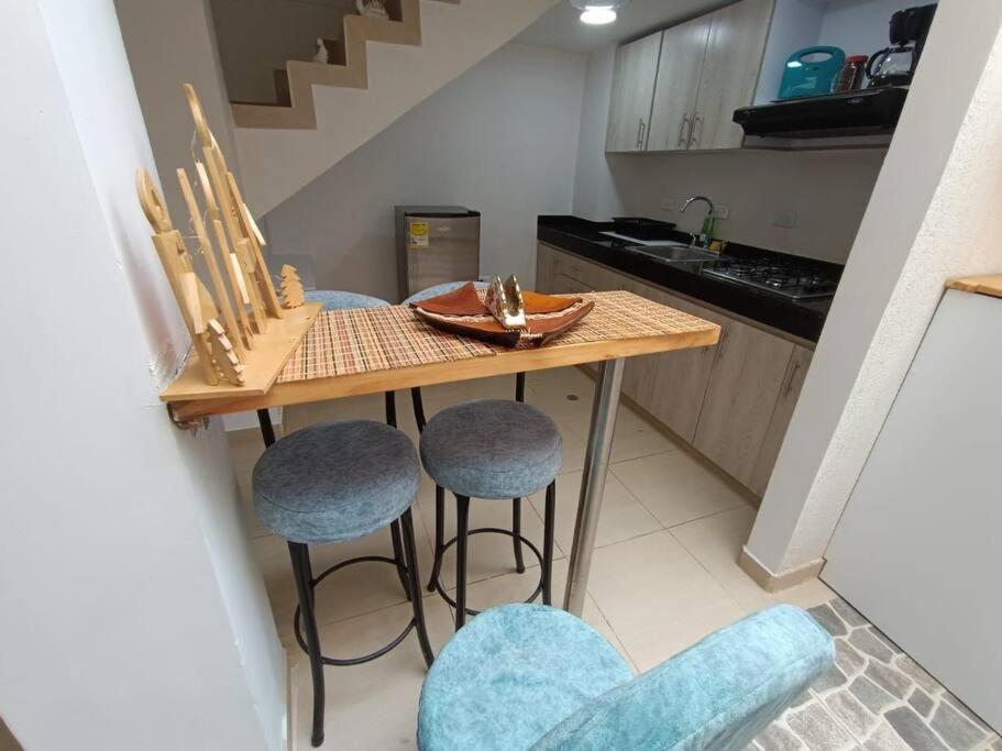 Aparta Estudio Miraflores Apartamento *