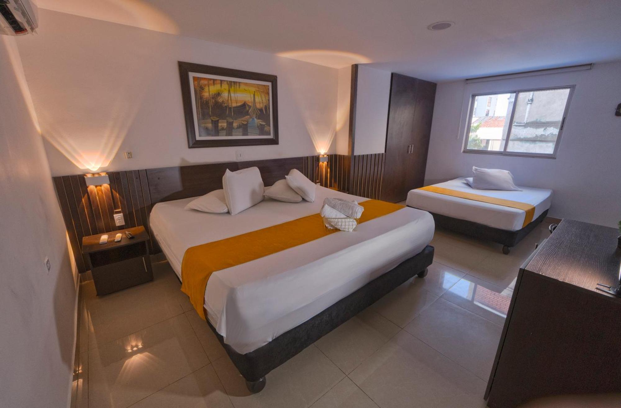 Sixth House Hotel 3*
