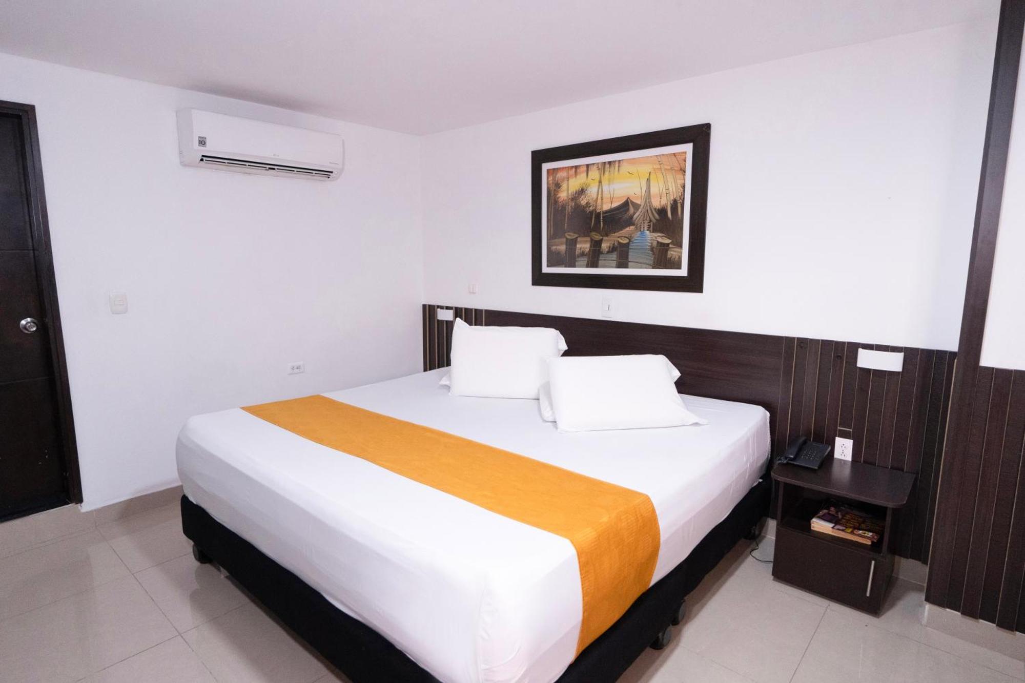 Hotel Sixth House