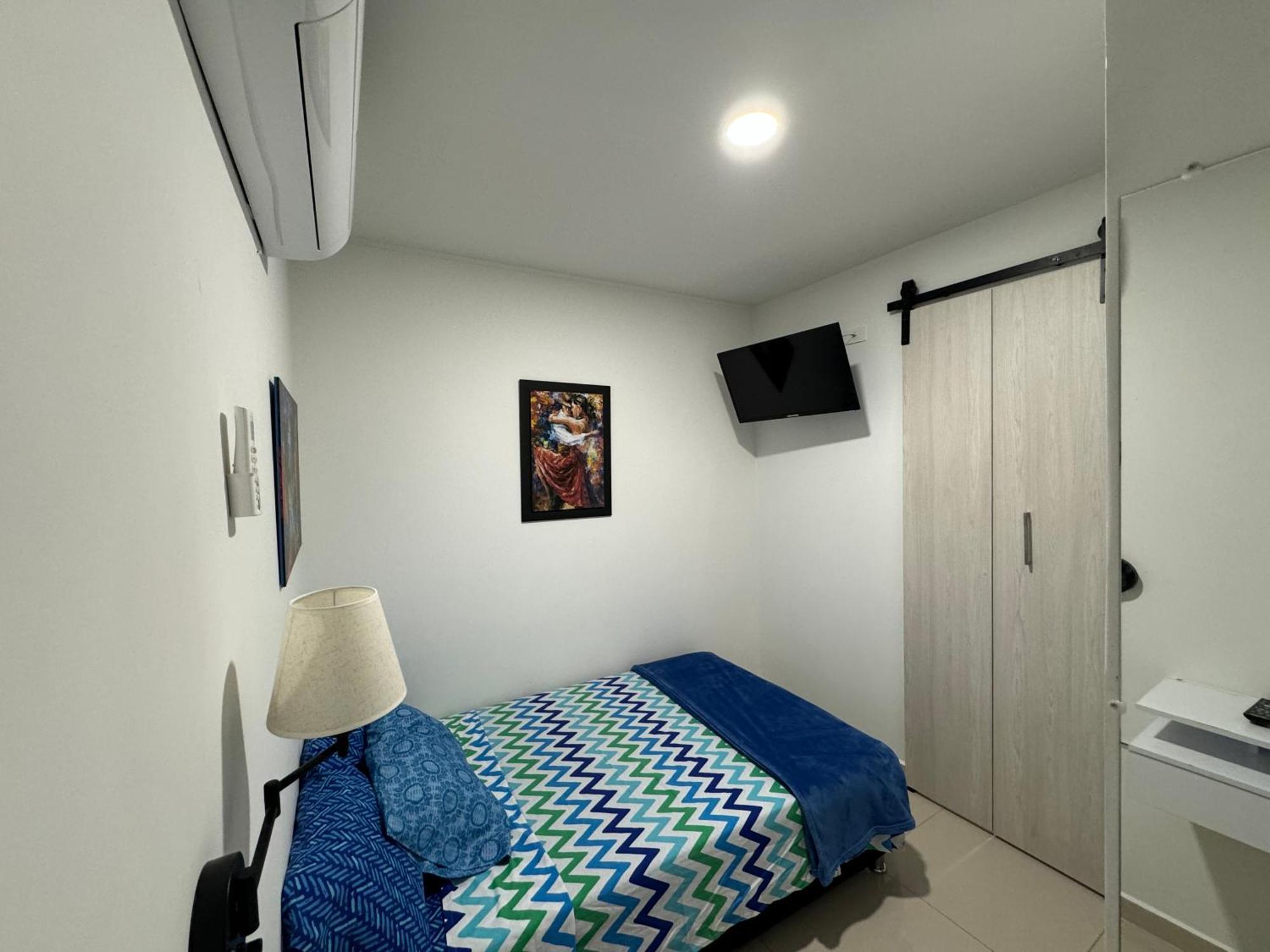 204 Amoblado&tequendama 2 2 Baños Acs * Cali