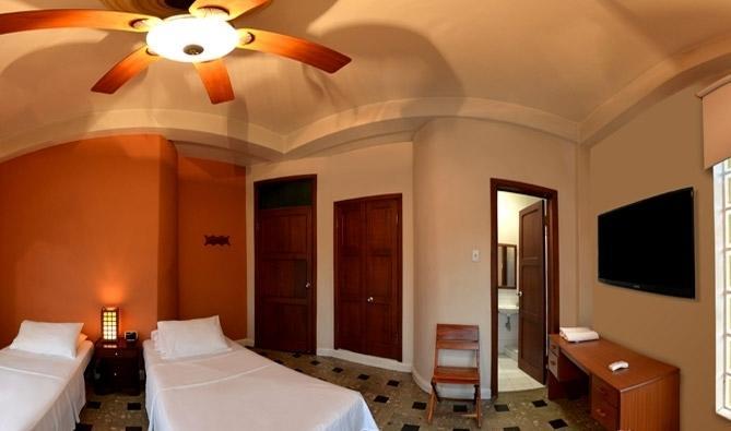 Hotel Savoy 3*
