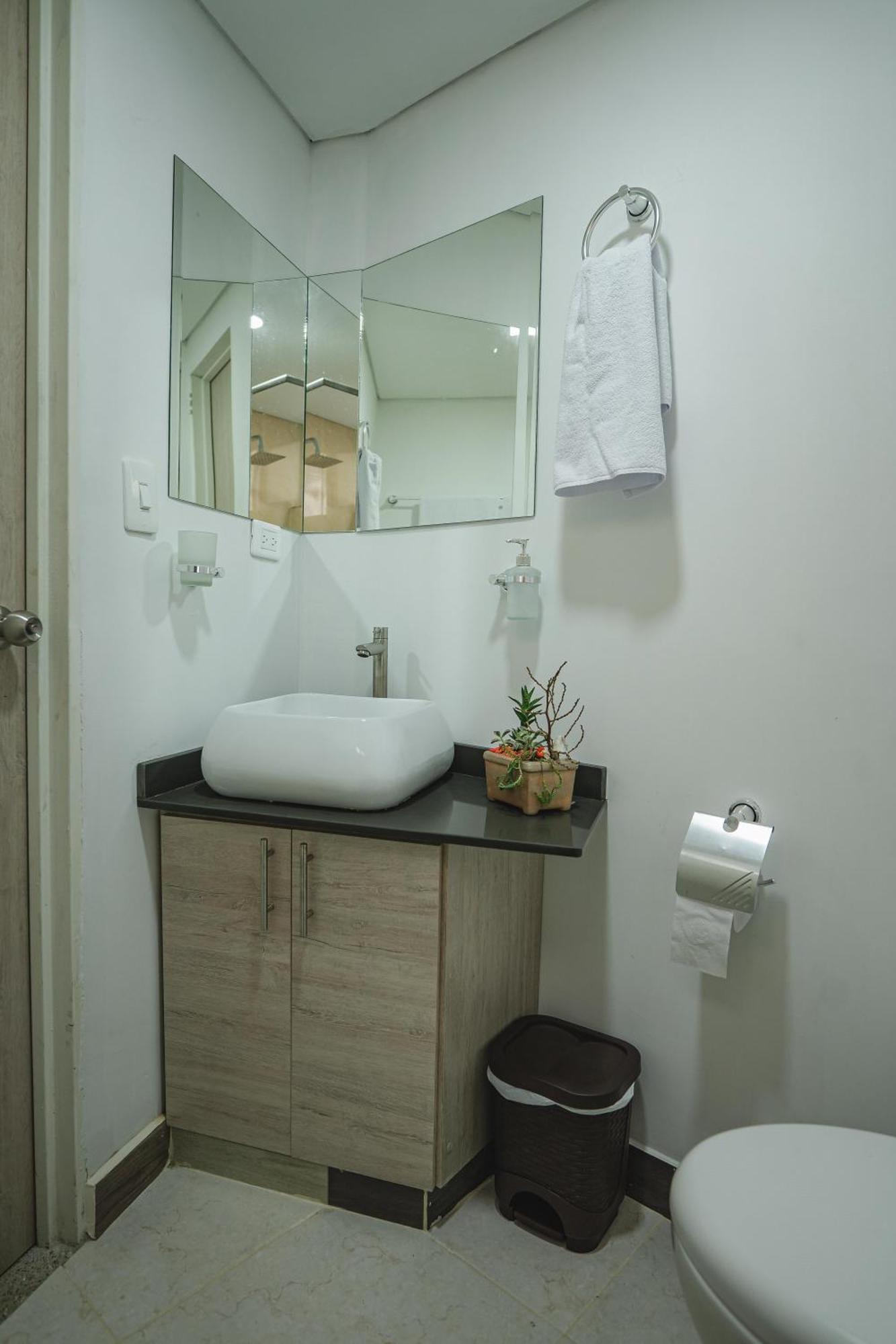 Apartamento Flora New & Beautiful With Rooftop *
