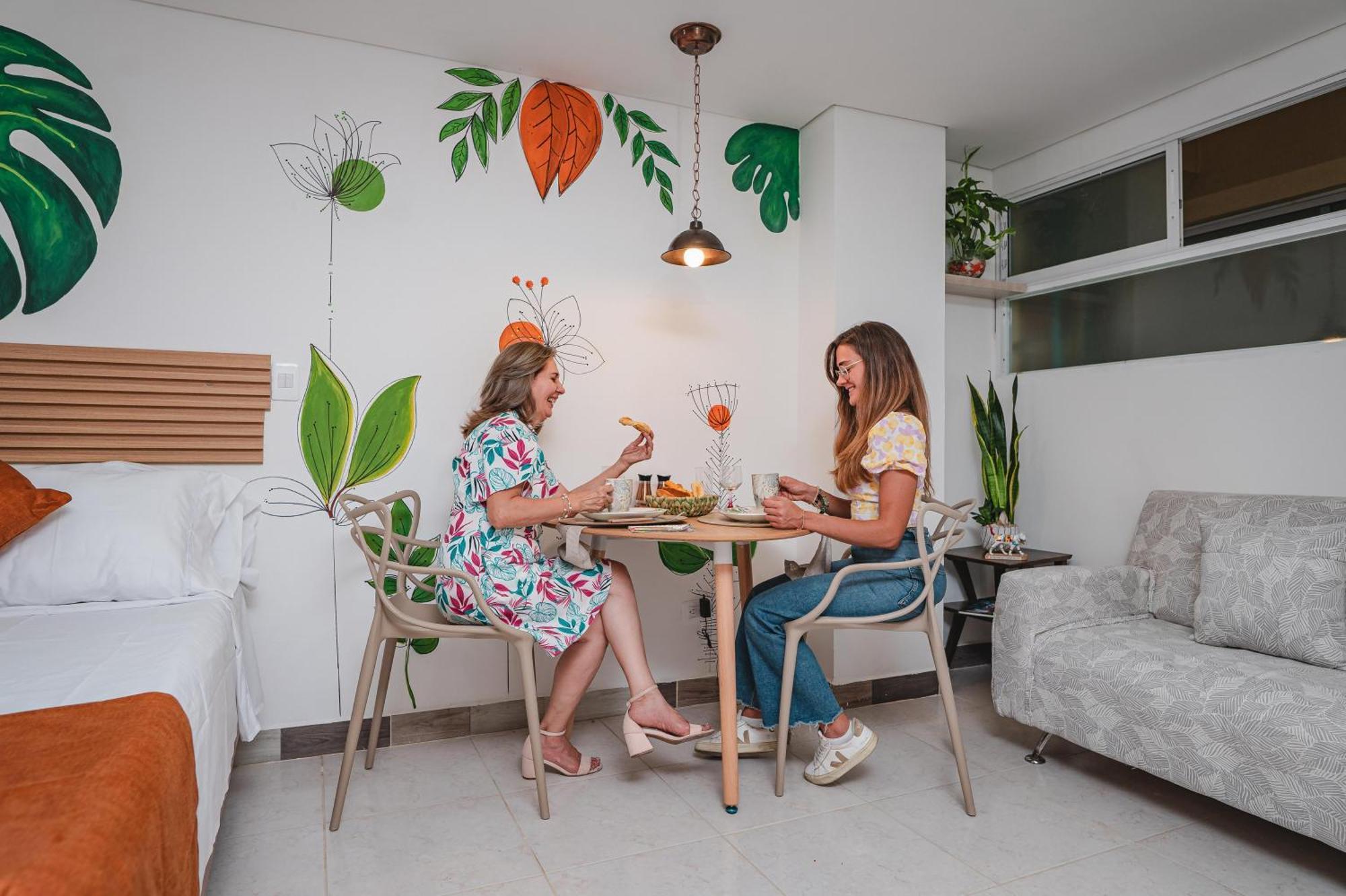 Flora New & Beautiful With Rooftop Apartamento Cali