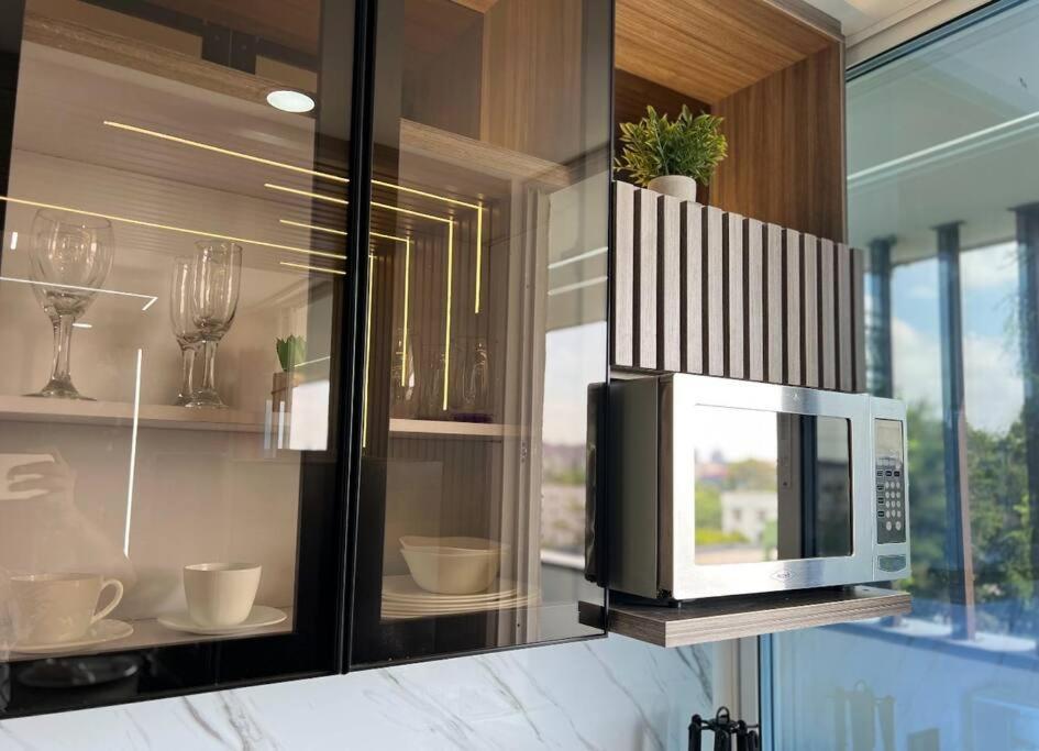 Noah Apartasuite 602 Cali