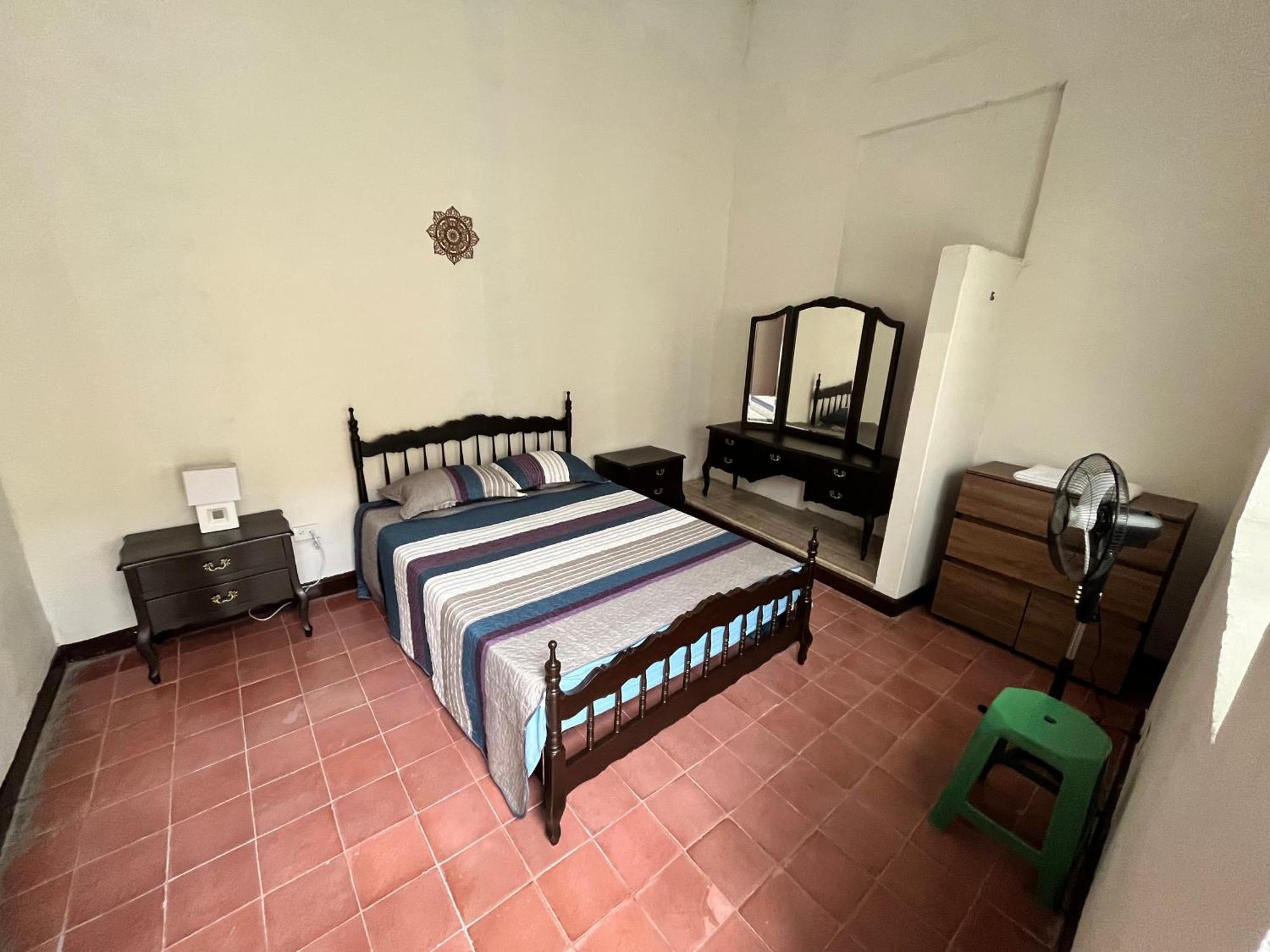 Pensión Casona San Cayetano *