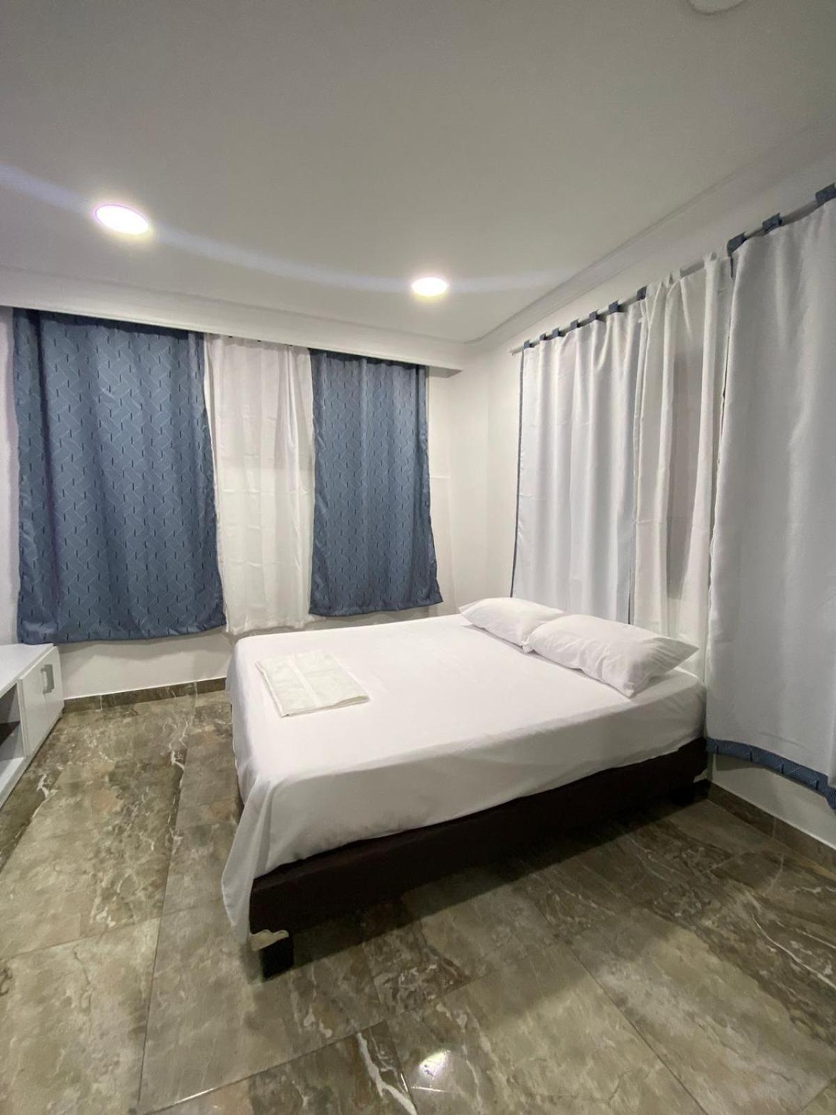 Tr - Casa Blanca San Antonio *