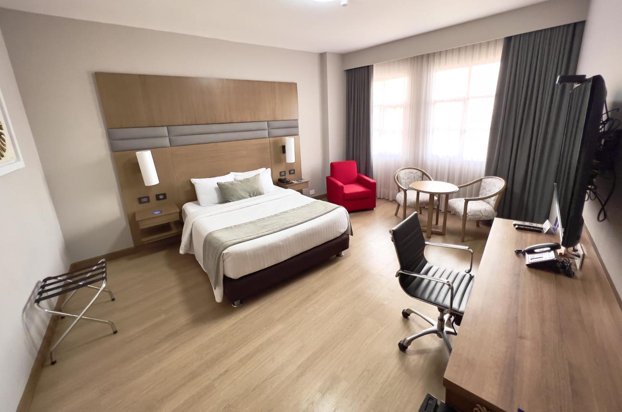 Dann Carlton Hotel 5*