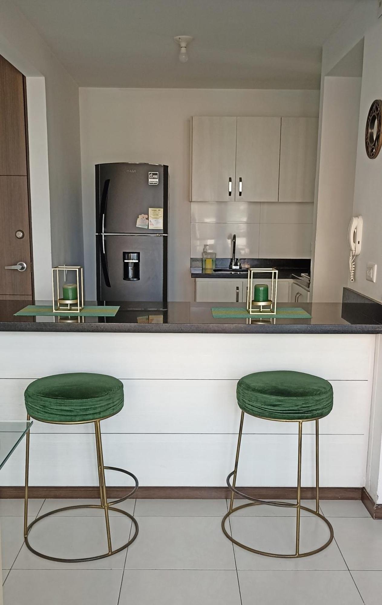 Apartamento Amoblado En Cali. San Rafa