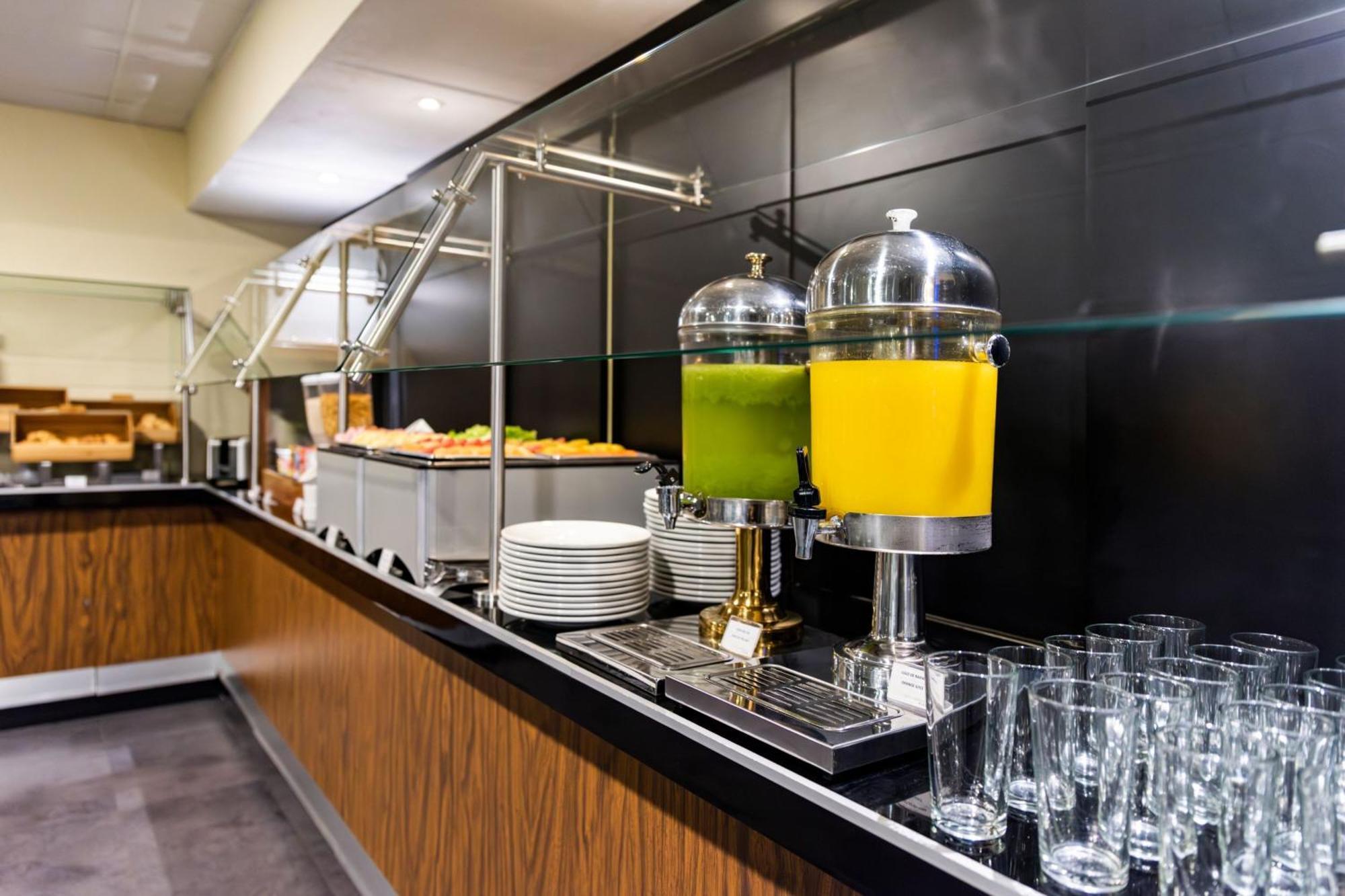 Express By Marriott Colombia Cali
